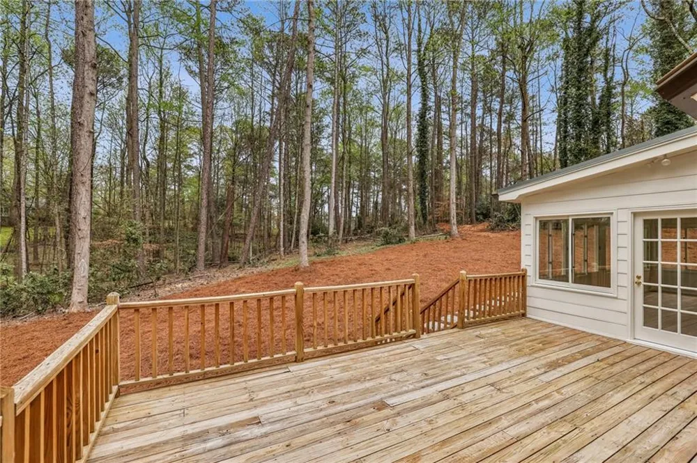 8025 River Circle Sandy Springs, GA 30350