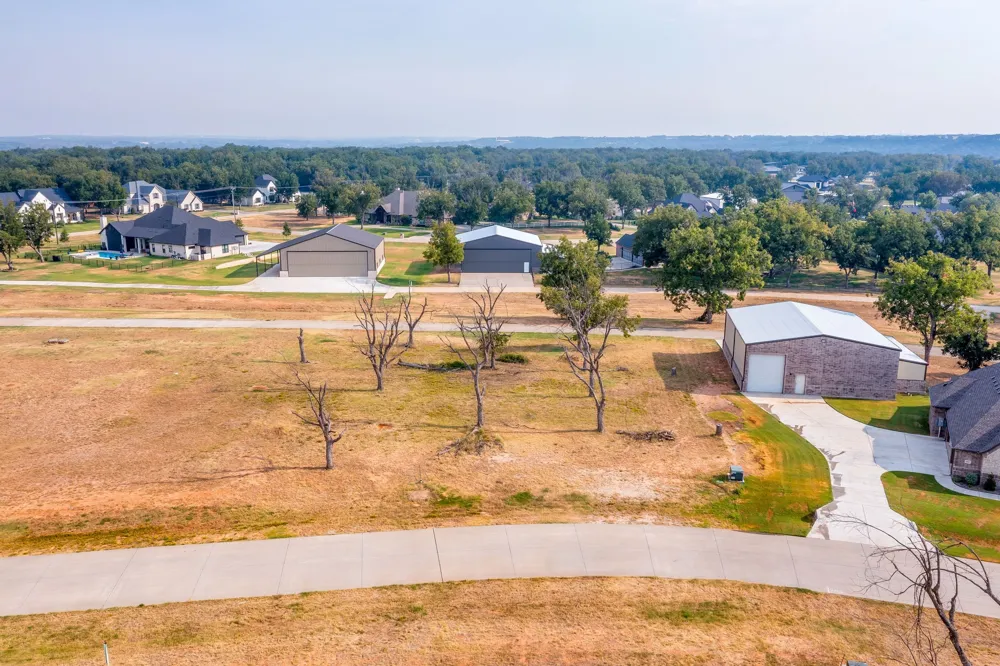 6005 Bonanza Drive Granbury, TX 76049
