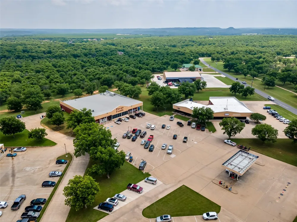 6005 Bonanza Drive Granbury, TX 76049