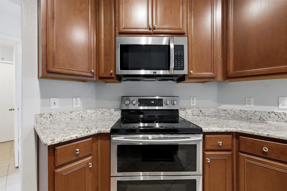 3221 Canary Lane Midlothian, TX 76065