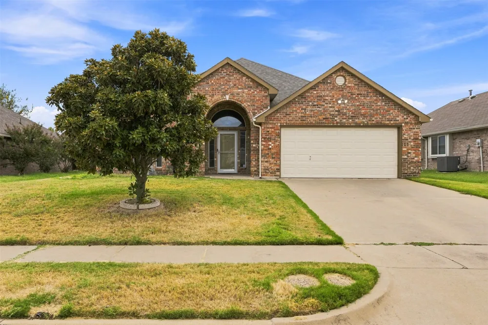 3221 Canary Lane Midlothian, TX 76065