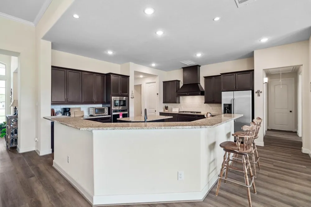 305 Champions Court El Campo, TX 77437