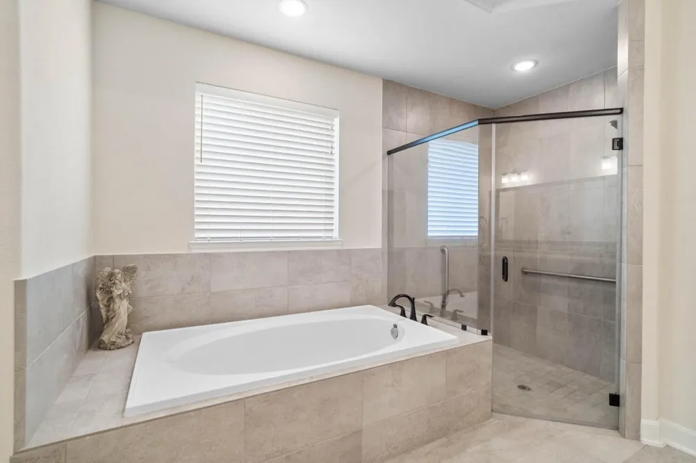 305 Champions Court El Campo, TX 77437