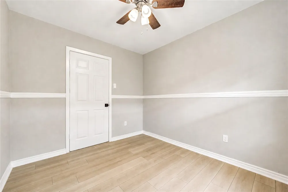 2614 7th Avenue Texas City, TX 77590