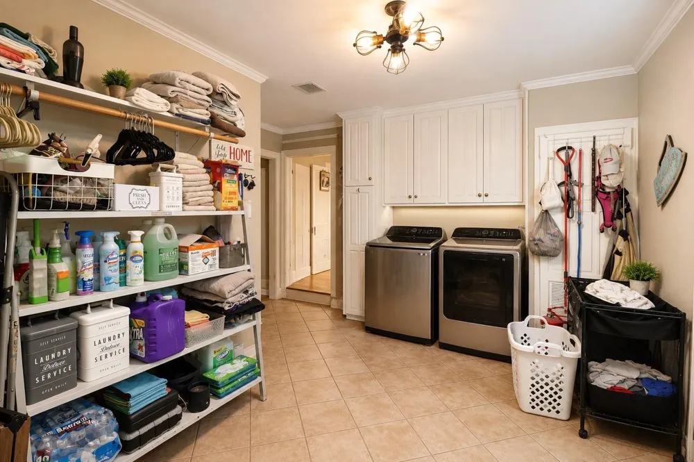 315 S Johnson Street Alvin, TX 77511
