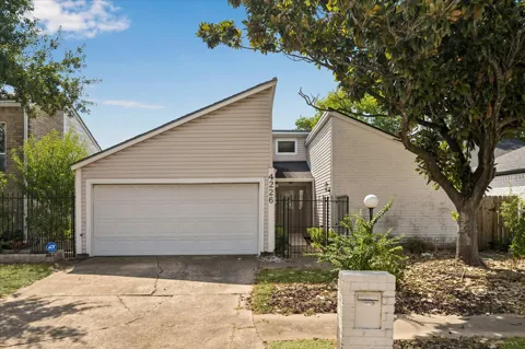 4226 Willow Beach Drive