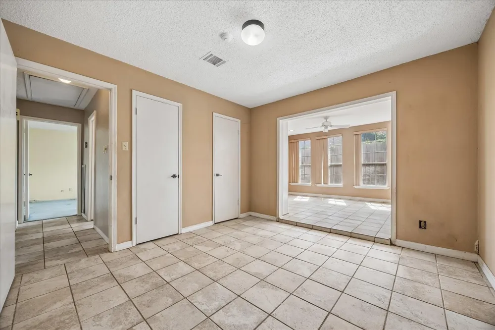 4226 Willow Beach Drive Houston, TX 77072