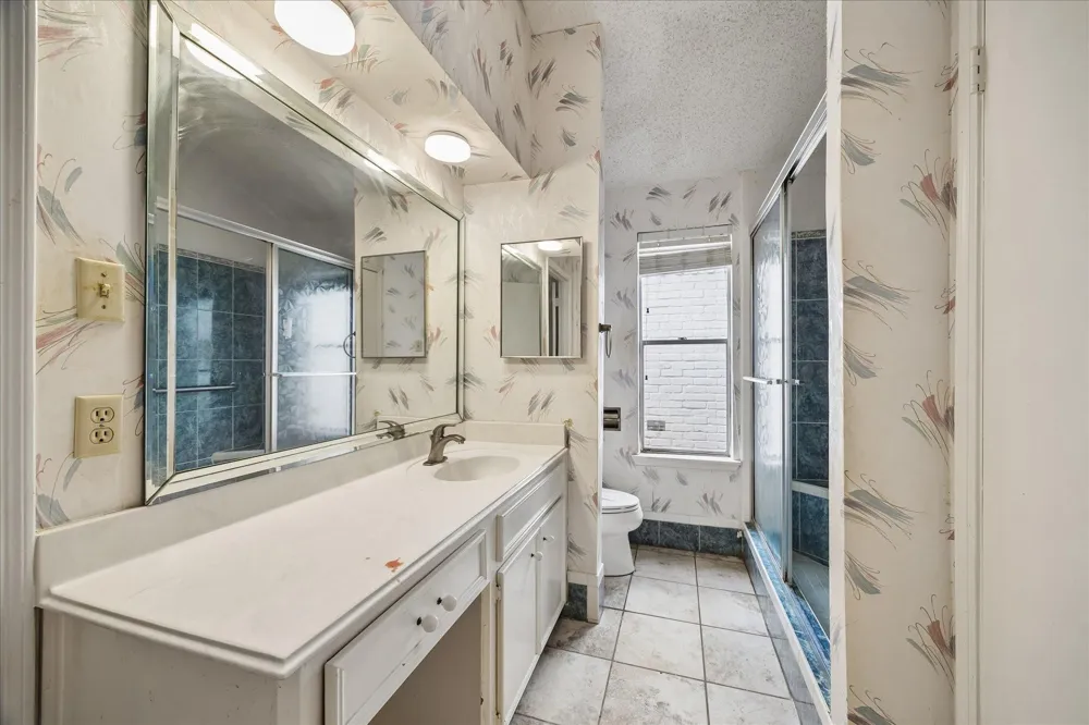 4226 Willow Beach Drive Houston, TX 77072