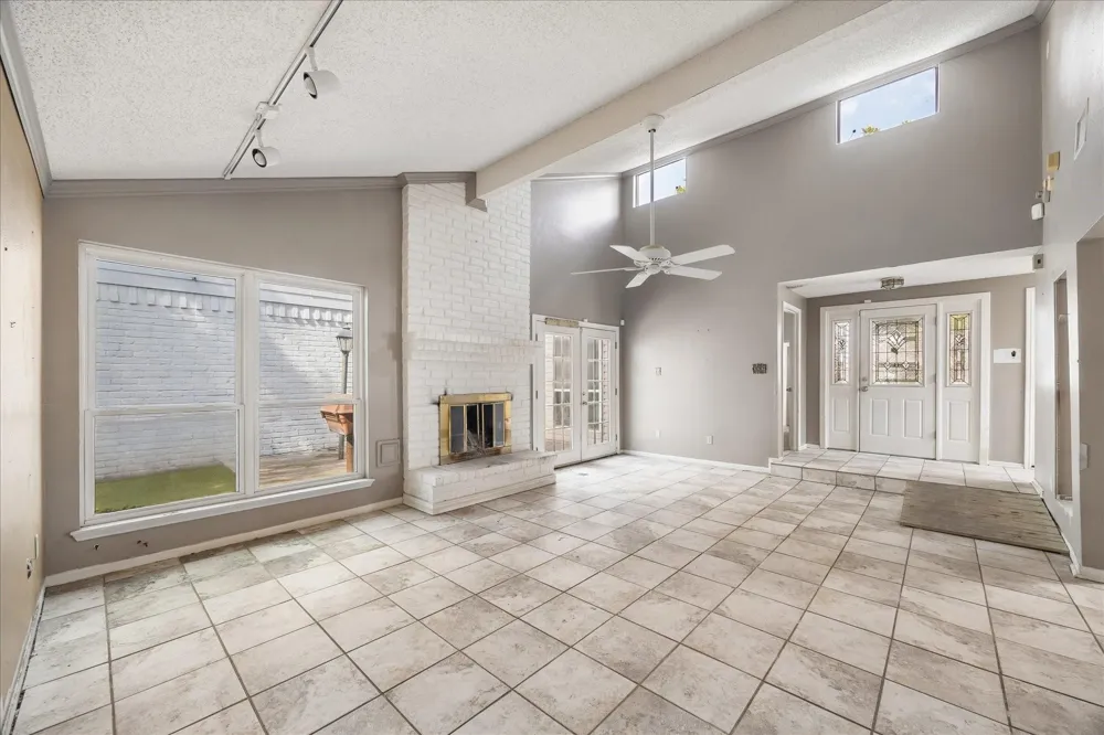 4226 Willow Beach Drive Houston, TX 77072