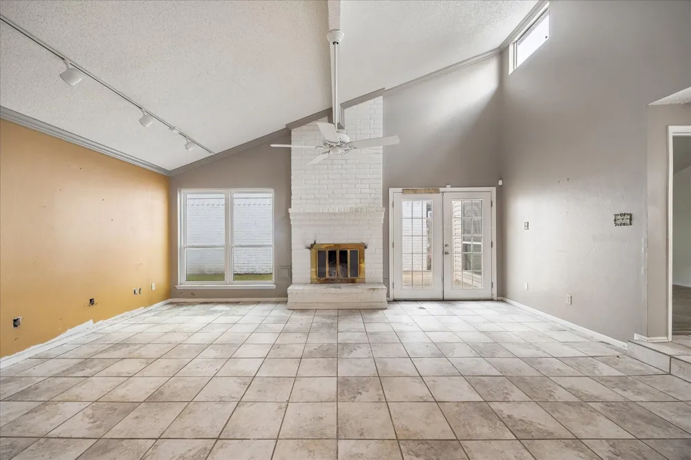 4226 Willow Beach Drive Houston, TX 77072