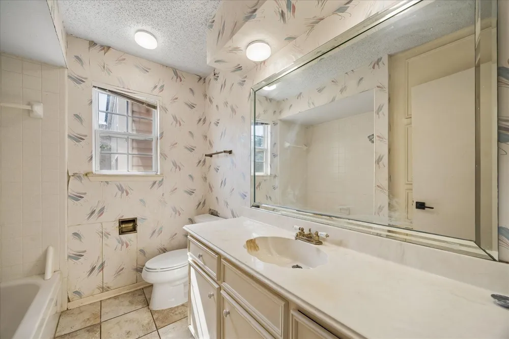 4226 Willow Beach Drive Houston, TX 77072