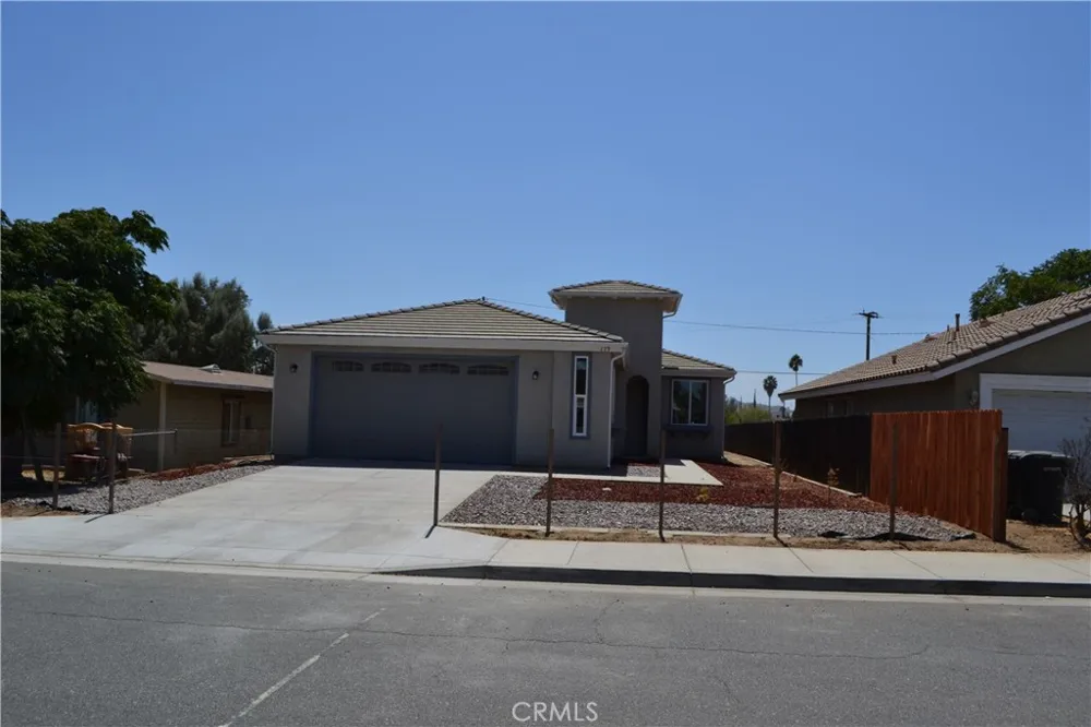 179 E 8th Street Perris, CA 92570