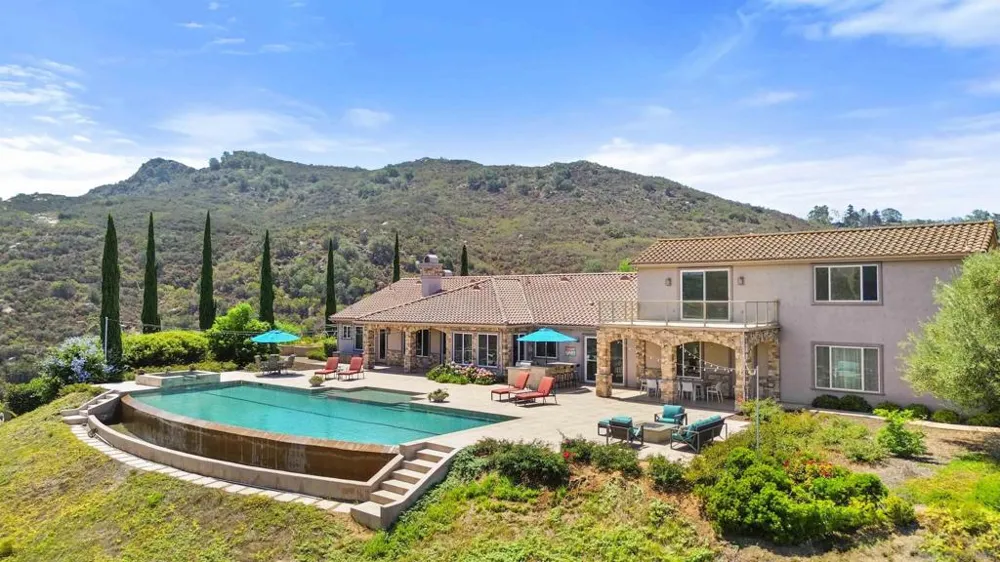 7295 Eagle Mountain Road Bonsall, CA 92003