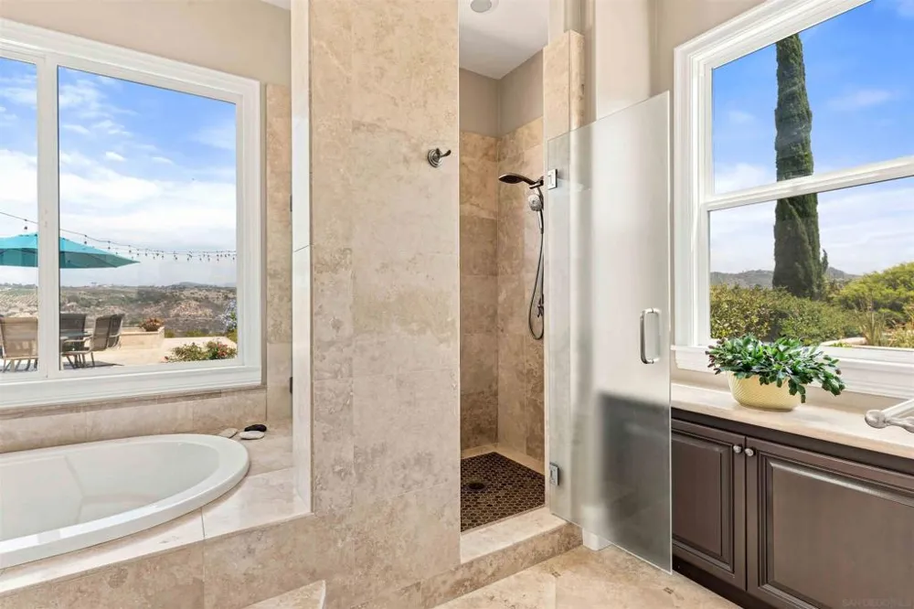 7295 Eagle Mountain Road Bonsall, CA 92003
