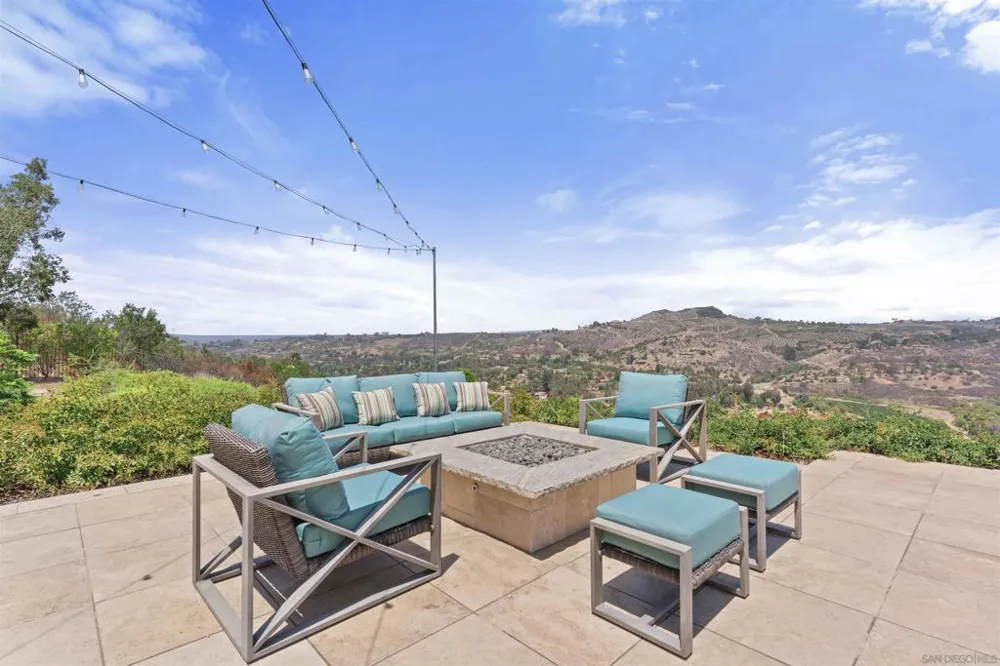 7295 Eagle Mountain Road Bonsall, CA 92003