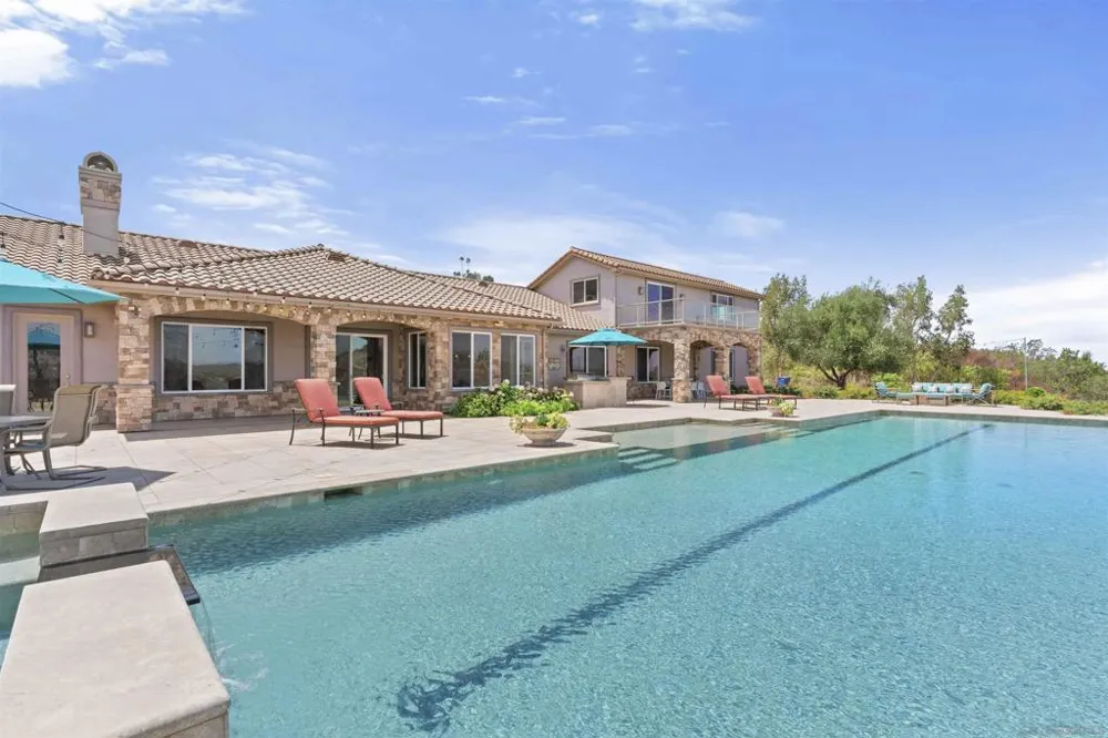 7295 Eagle Mountain Road Bonsall, CA 92003