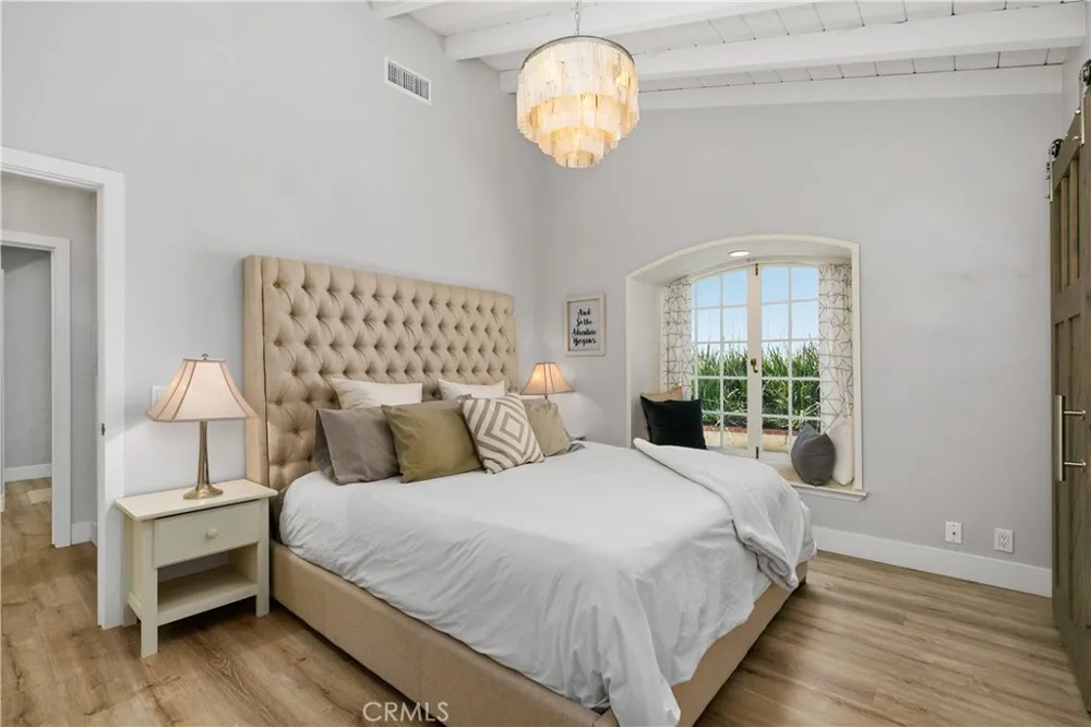 127 West Avenida De Los Lobos Marinos San Clemente, CA 92672