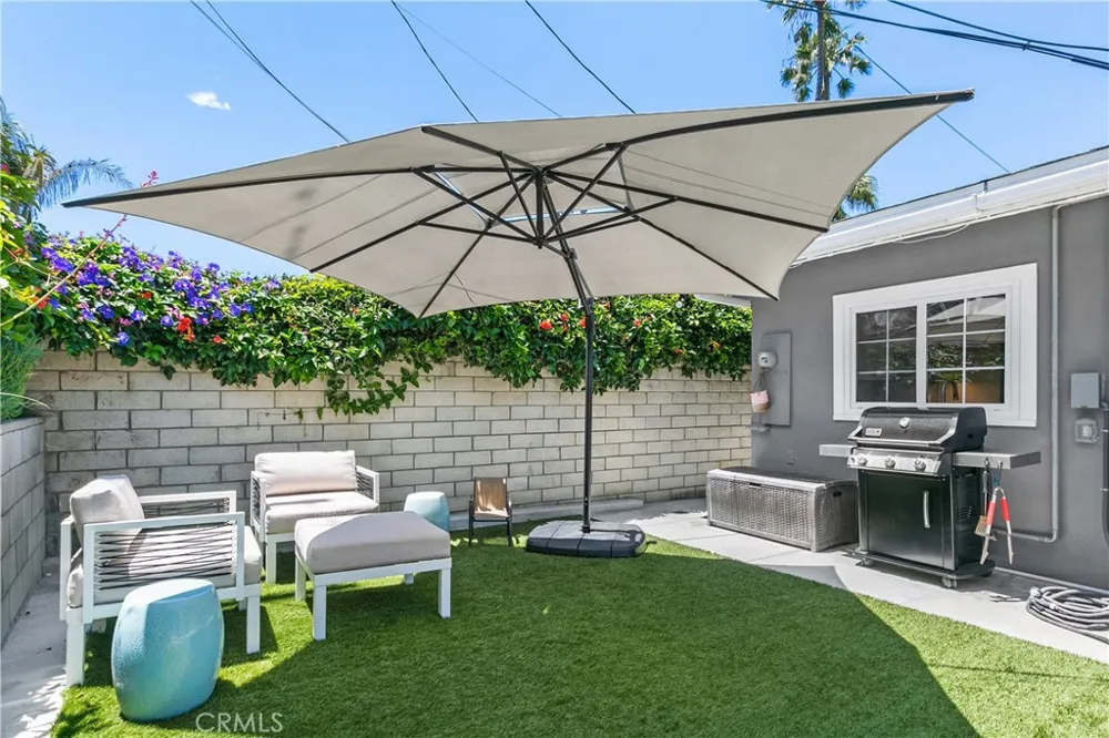 127 West Avenida De Los Lobos Marinos San Clemente, CA 92672