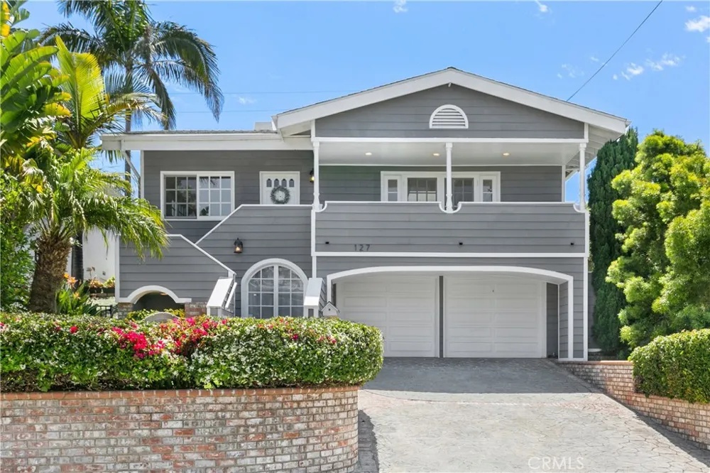 127 West Avenida De Los Lobos Marinos San Clemente, CA 92672