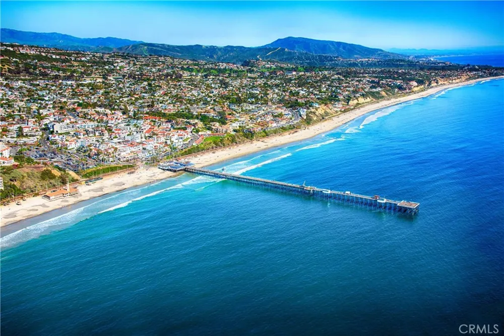 127 West Avenida De Los Lobos Marinos San Clemente, CA 92672