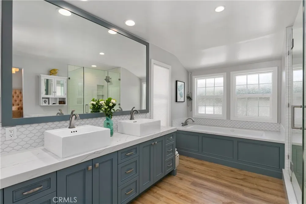 127 West Avenida De Los Lobos Marinos San Clemente, CA 92672