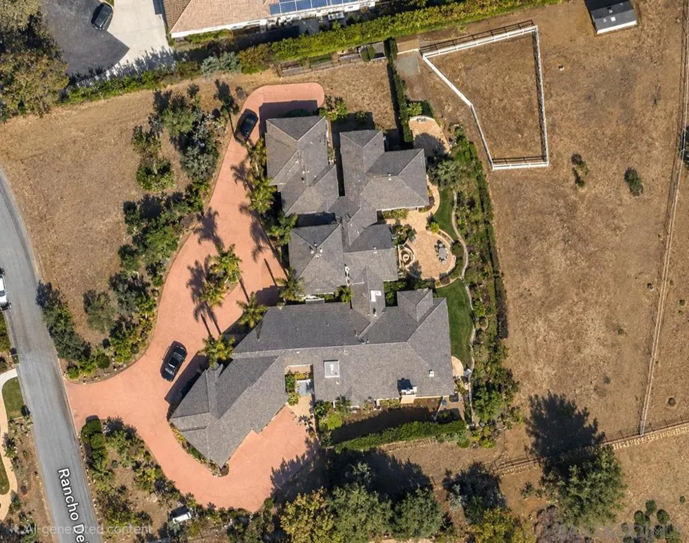 17429 Rancho Del Rio Rancho Santa Fe, CA 92067