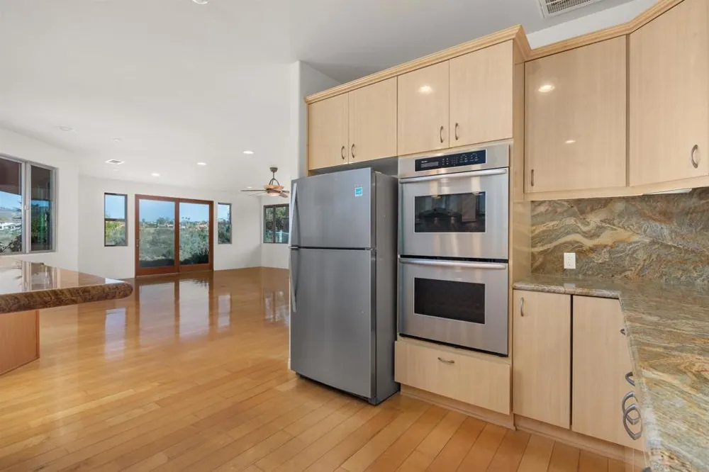 17429 Rancho Del Rio Rancho Santa Fe, CA 92067