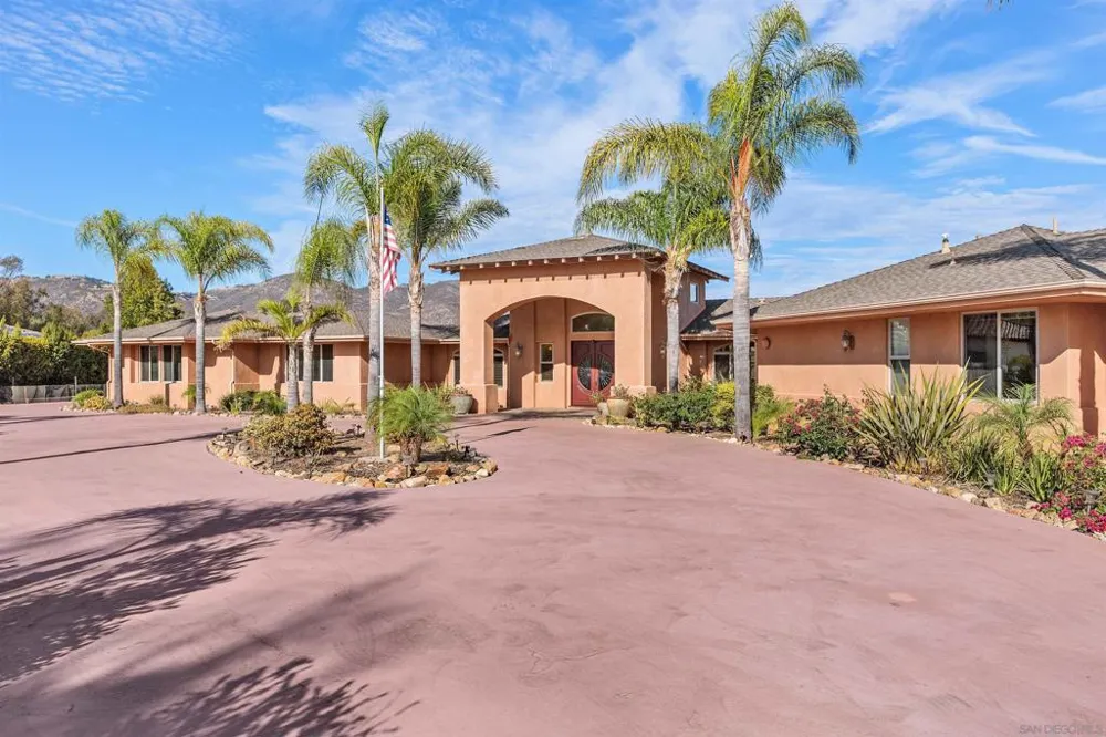 17429 Rancho Del Rio Rancho Santa Fe, CA 92067
