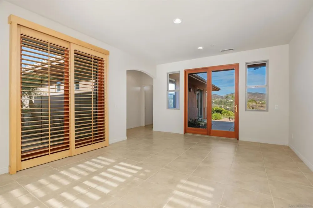 17429 Rancho Del Rio Rancho Santa Fe, CA 92067