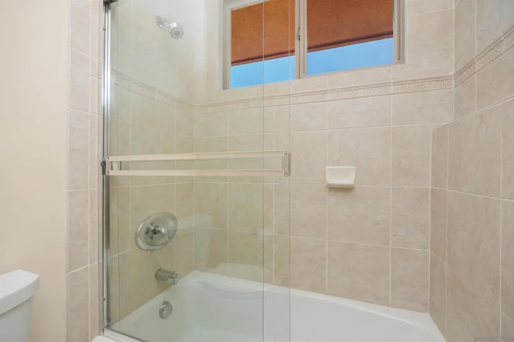 17429 Rancho Del Rio Rancho Santa Fe, CA 92067