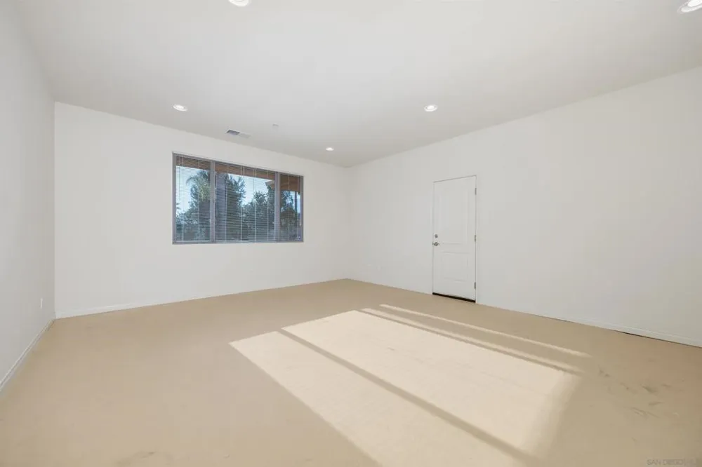 17429 Rancho Del Rio Rancho Santa Fe, CA 92067