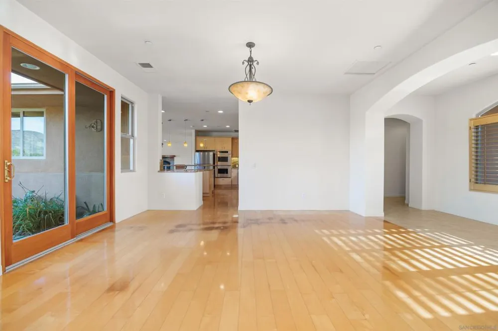 17429 Rancho Del Rio Rancho Santa Fe, CA 92067