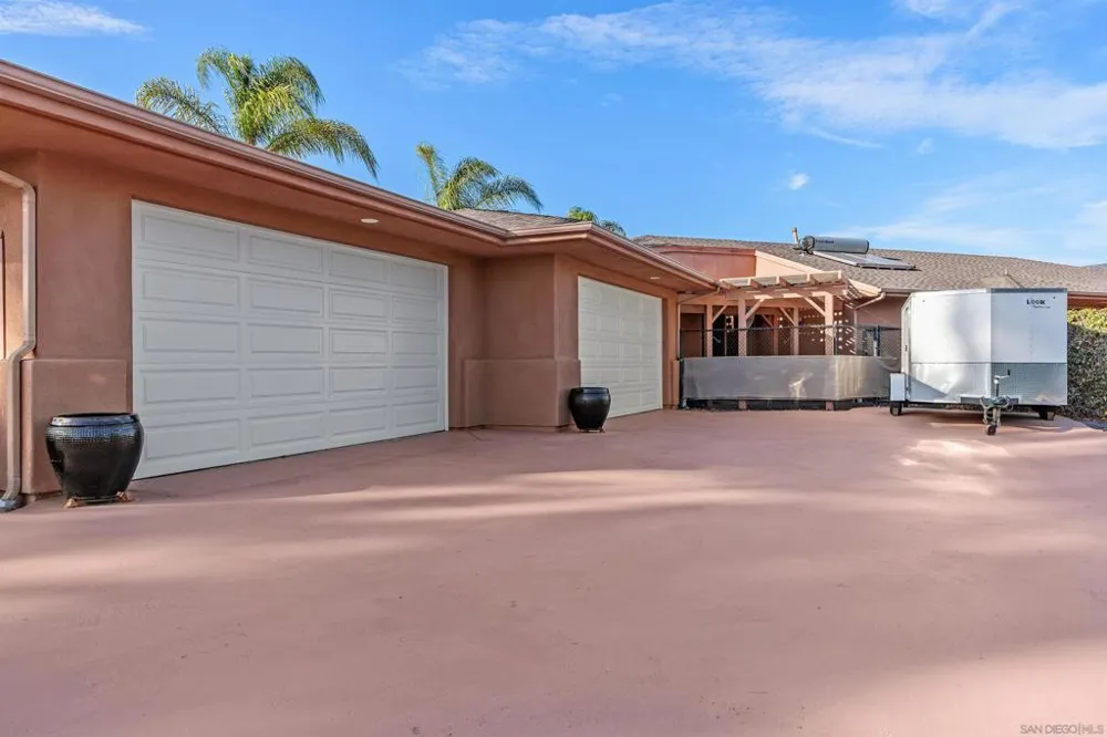 17429 Rancho Del Rio Rancho Santa Fe, CA 92067