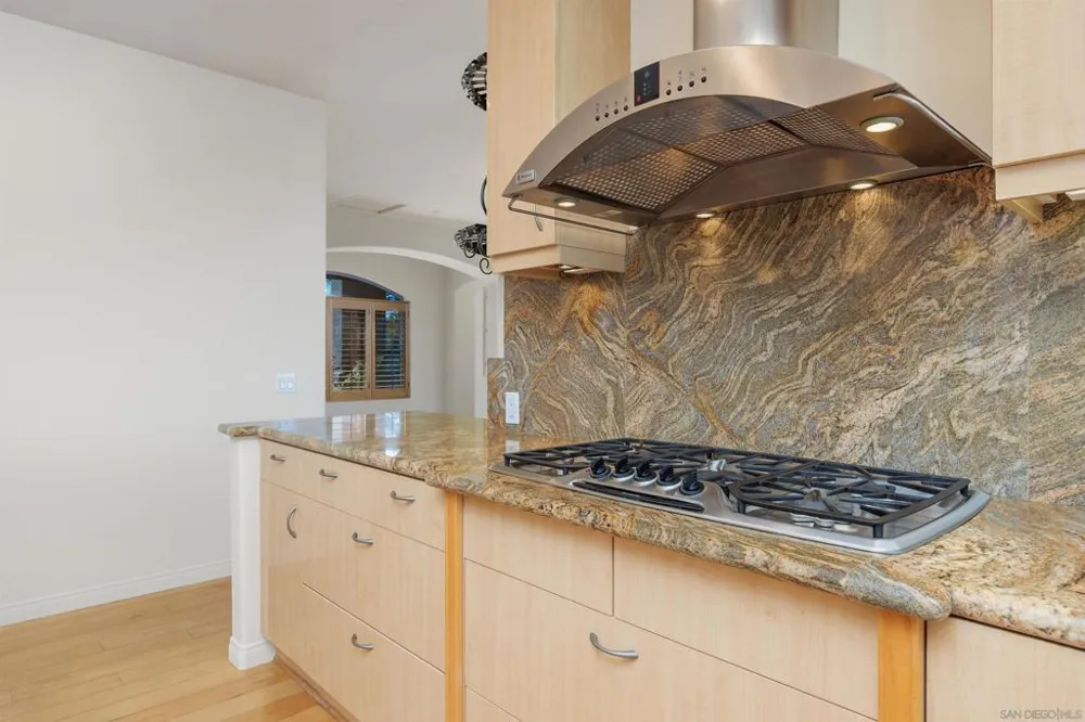 17429 Rancho Del Rio Rancho Santa Fe, CA 92067