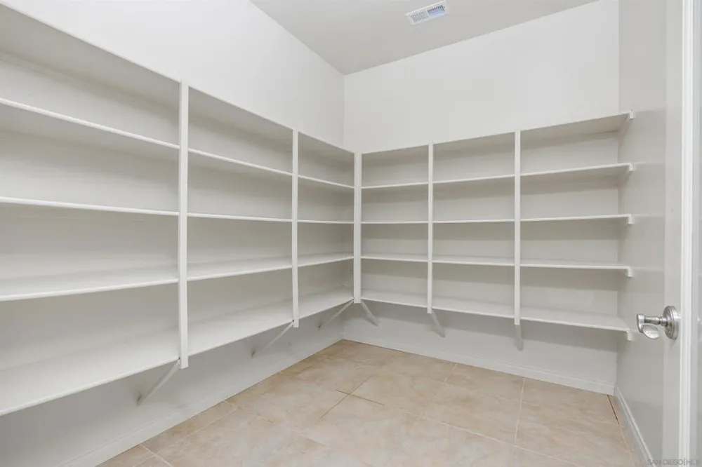 17429 Rancho Del Rio Rancho Santa Fe, CA 92067