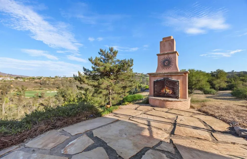 17429 Rancho Del Rio Rancho Santa Fe, CA 92067