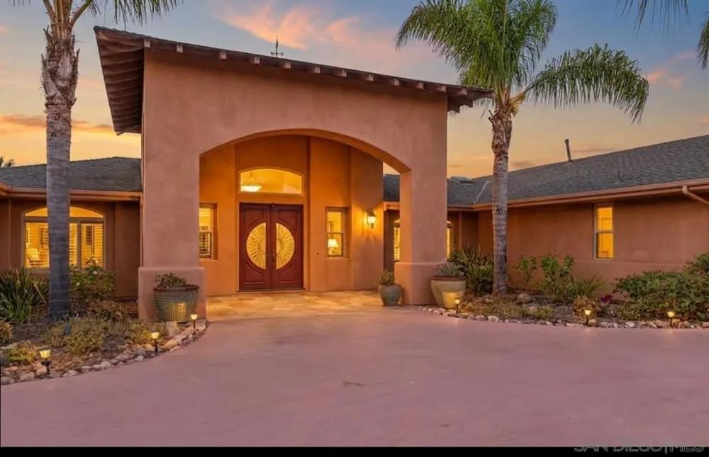 17429 Rancho Del Rio Rancho Santa Fe, CA 92067