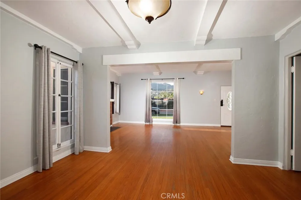 822 Monterey Glendale, CA 91206