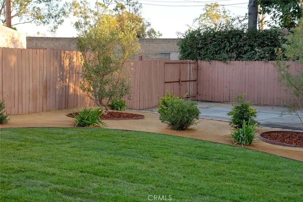 822 Monterey Glendale, CA 91206