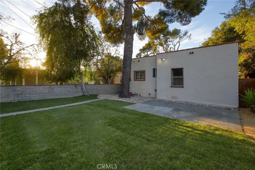 822 Monterey Glendale, CA 91206