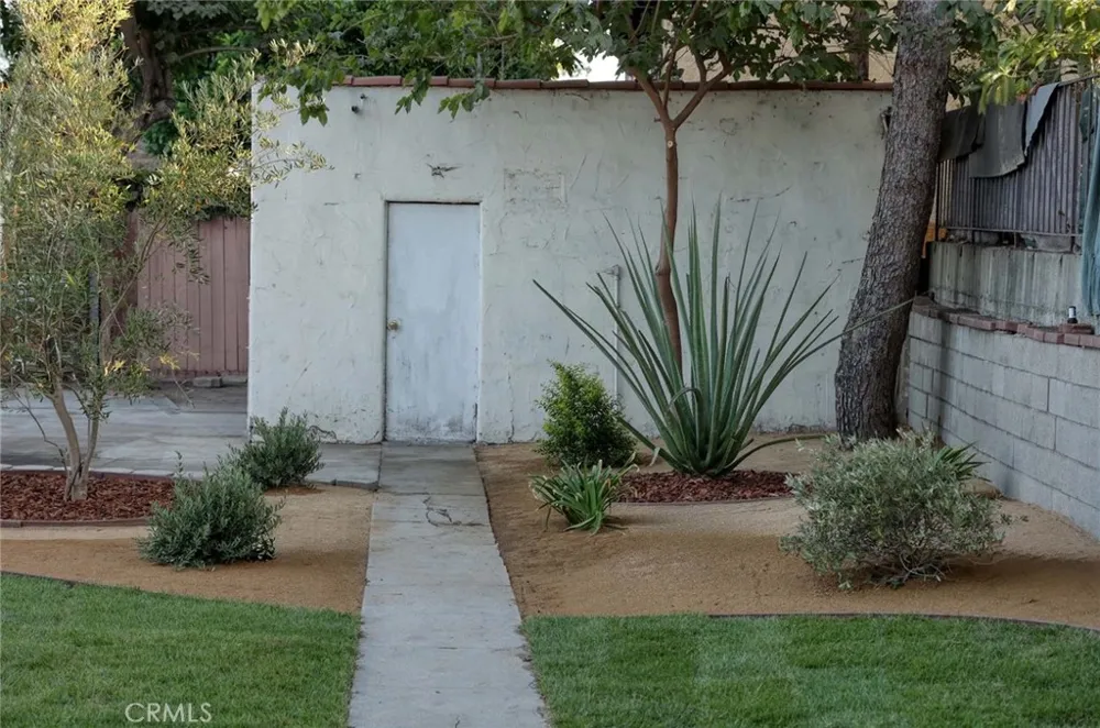 822 Monterey Glendale, CA 91206