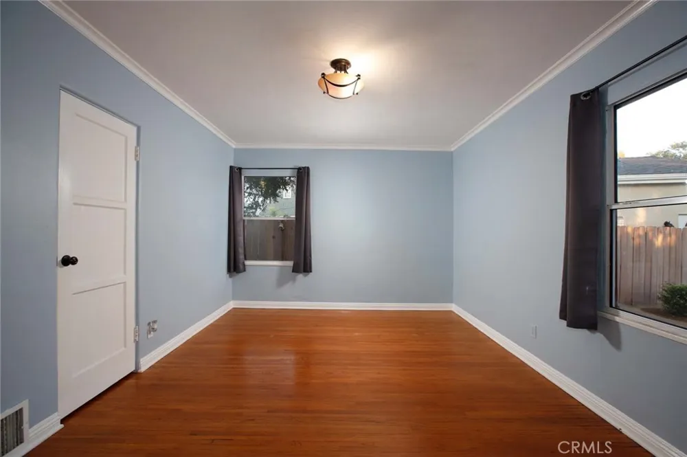 822 Monterey Glendale, CA 91206