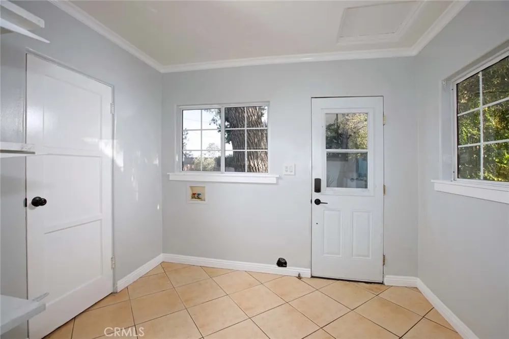 822 Monterey Glendale, CA 91206