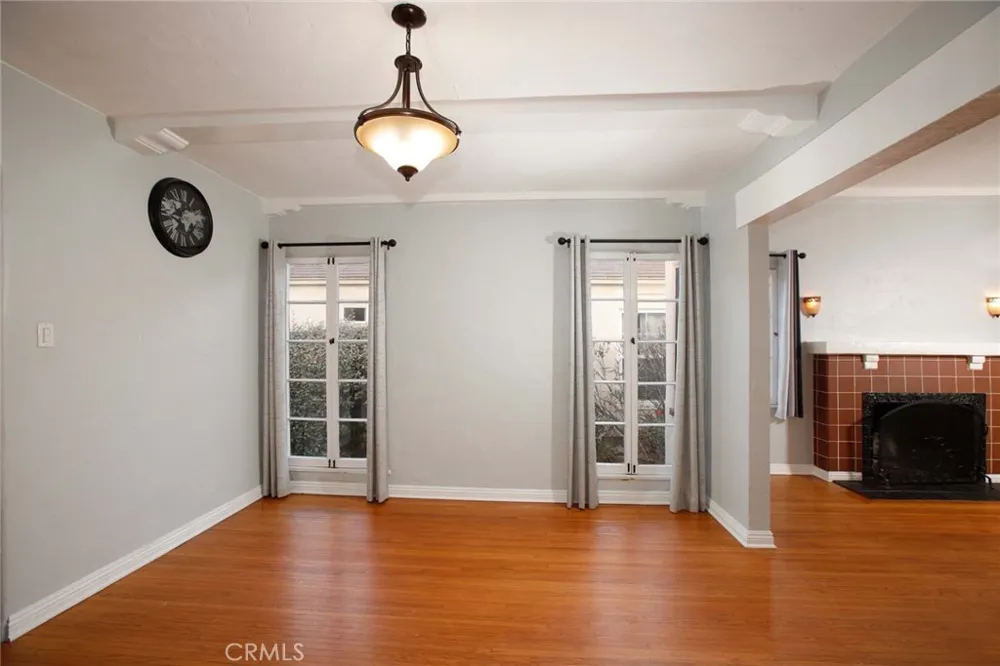 822 Monterey Glendale, CA 91206