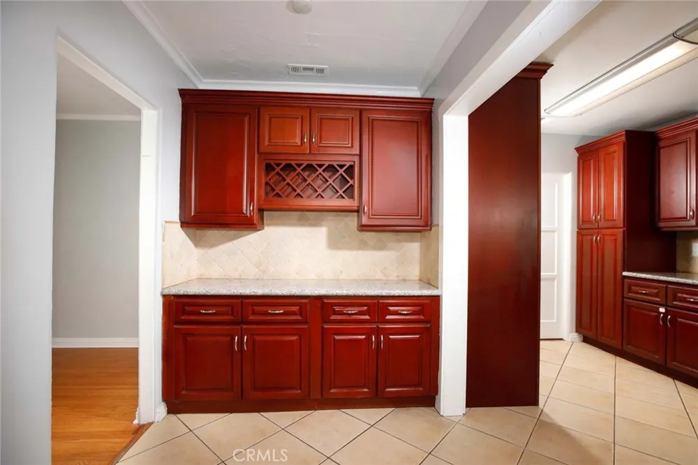 822 Monterey Glendale, CA 91206