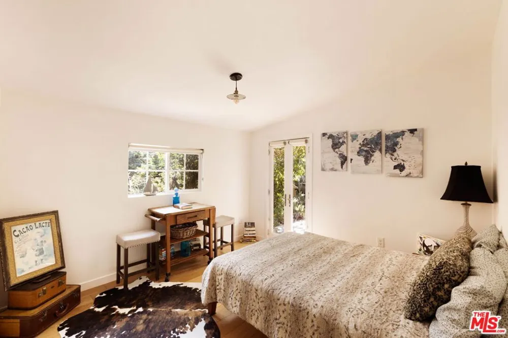 1211 Avenue 54 Los Angeles, CA 90042