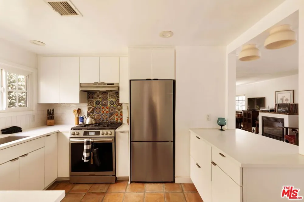 1211 Avenue 54 Los Angeles, CA 90042