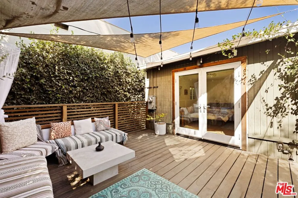1211 Avenue 54 Los Angeles, CA 90042