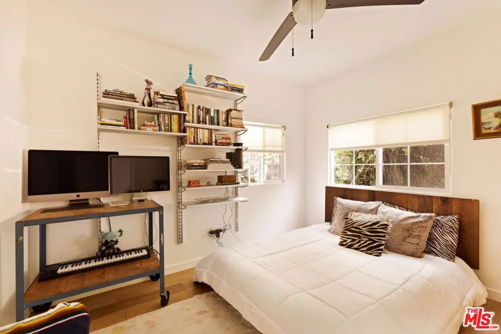 1211 Avenue 54 Los Angeles, CA 90042