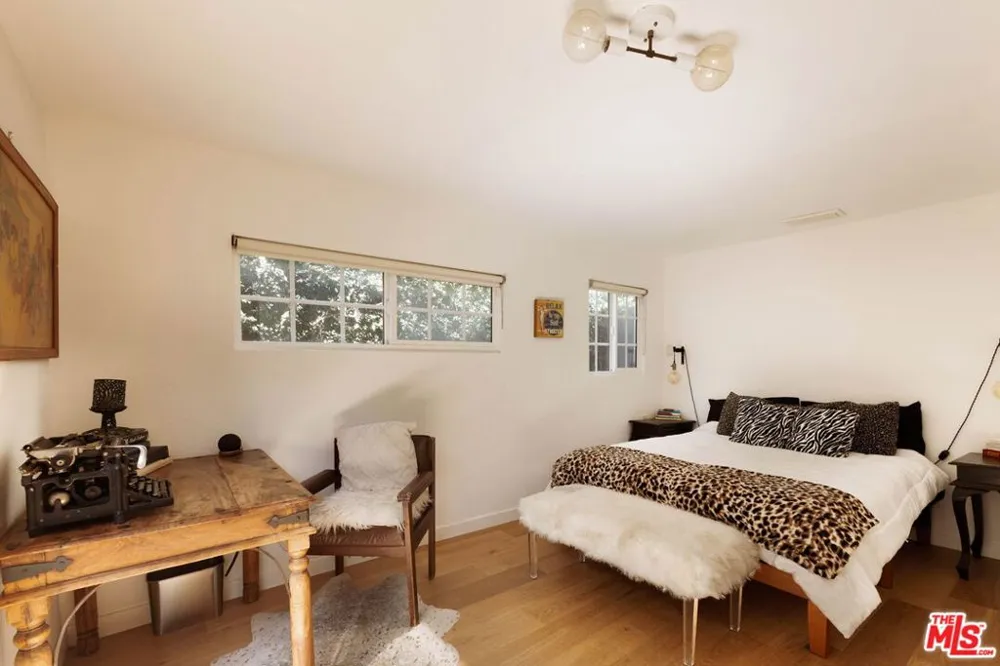 1211 Avenue 54 Los Angeles, CA 90042